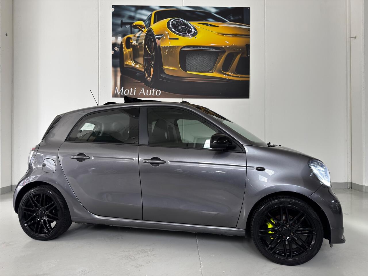 Smart ForFour 90 0.9 Turbo twinamic JBL BRABUS