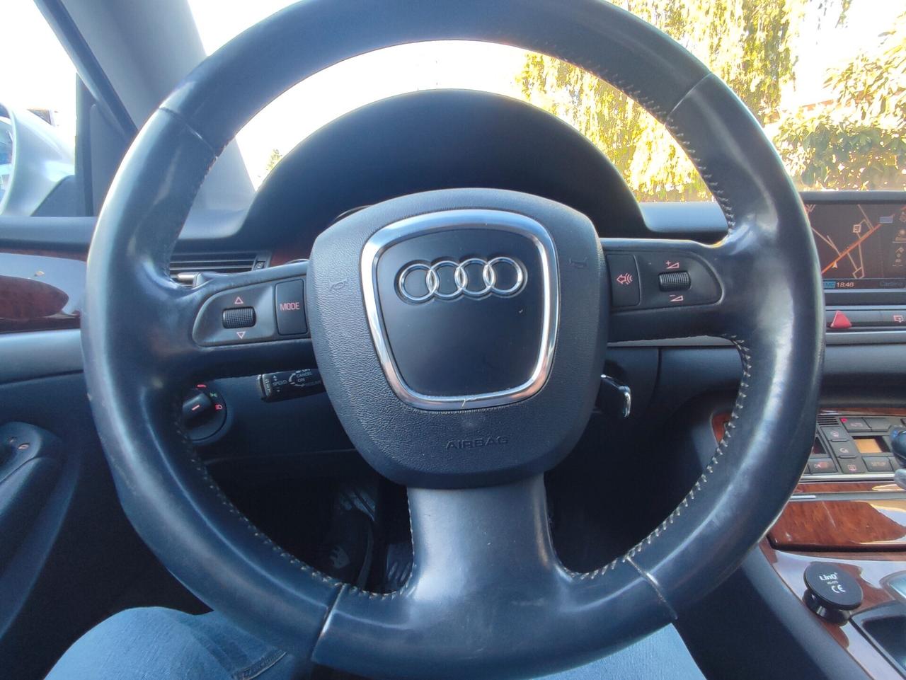 Audi A8 3.0 V6 TDI F.AP. quattro tiptronic