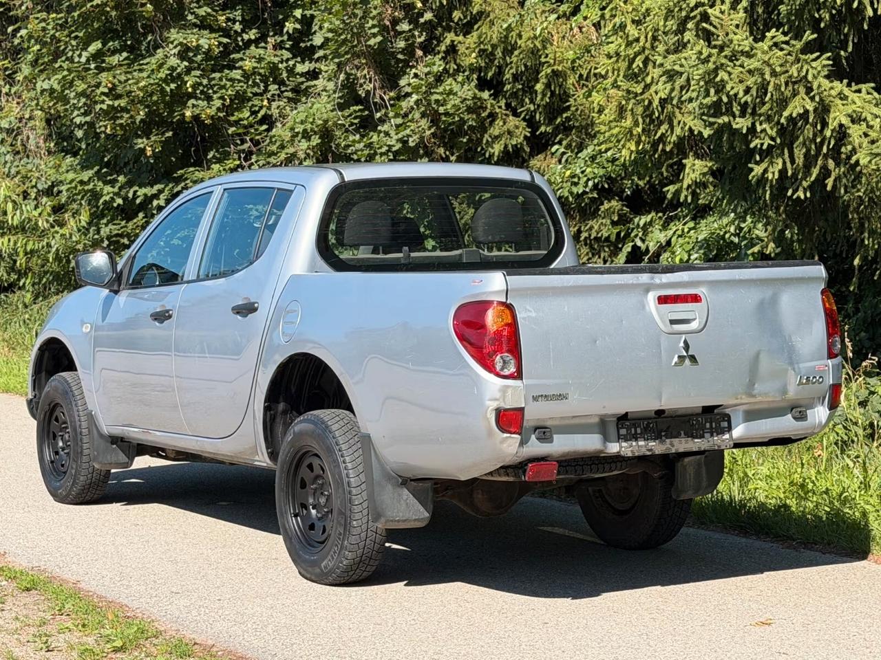 Mitsubishi L200 °Invite°Doppia Cabina°4x4 CLIMA