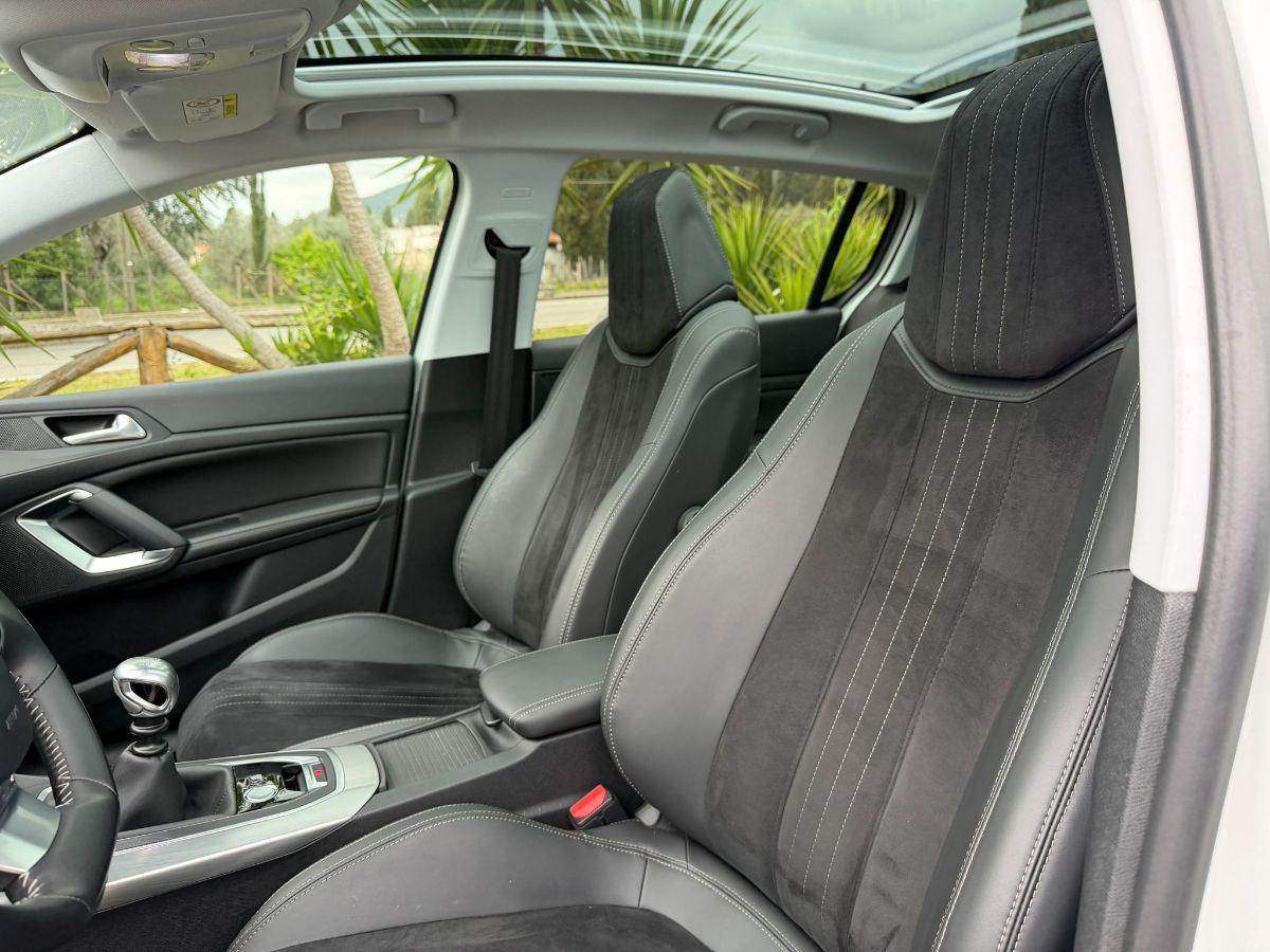 PEUGEOT - 308 - BlueHDi 120 S&S Allure