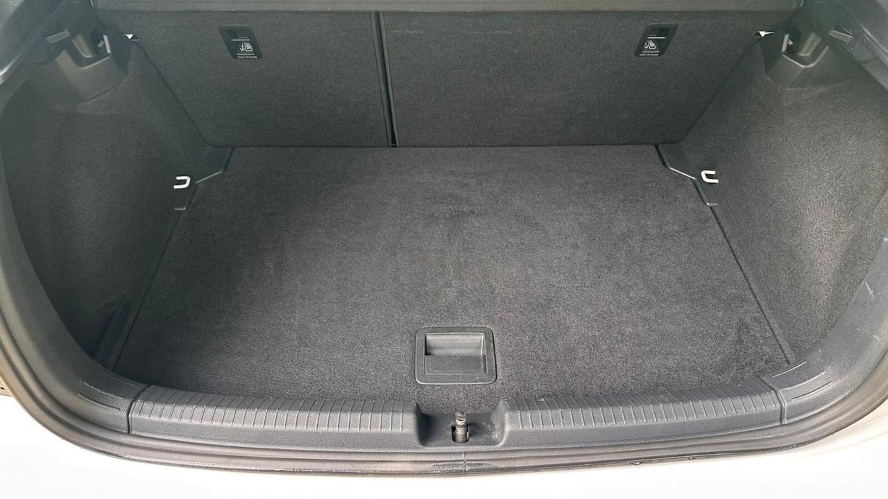 Volkswagen Polo 1.0 TSI Style 2023 NEOP PERFETTA leggi testo