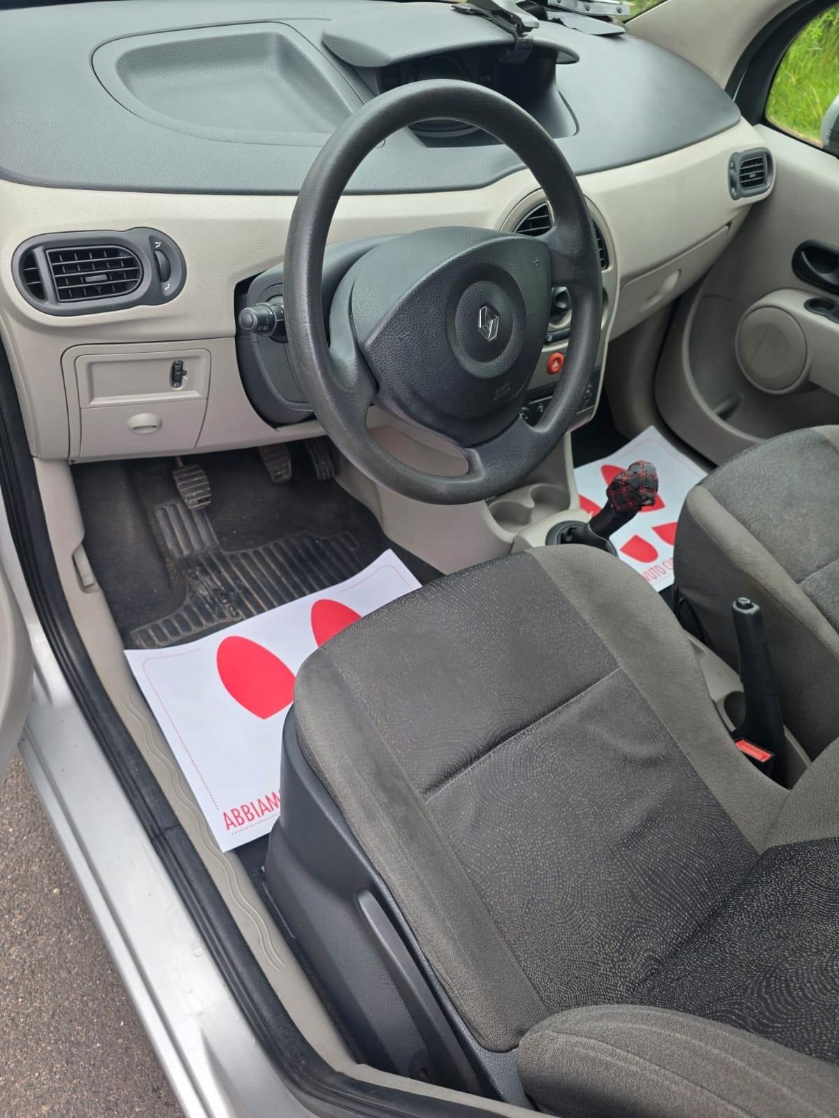Renault Modus 1.2 16V TCE Grazia