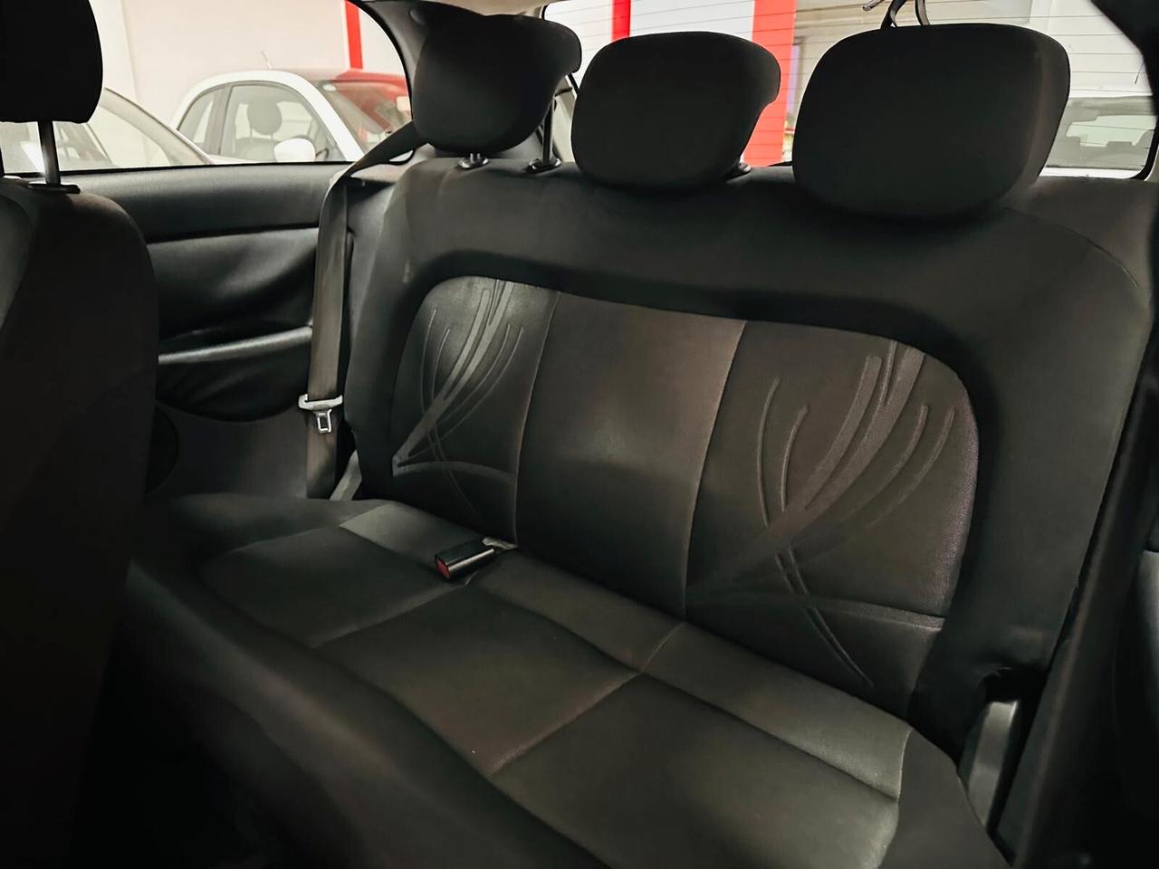 Lancia Ypsilon 1.3 MJT 75 CV Elle