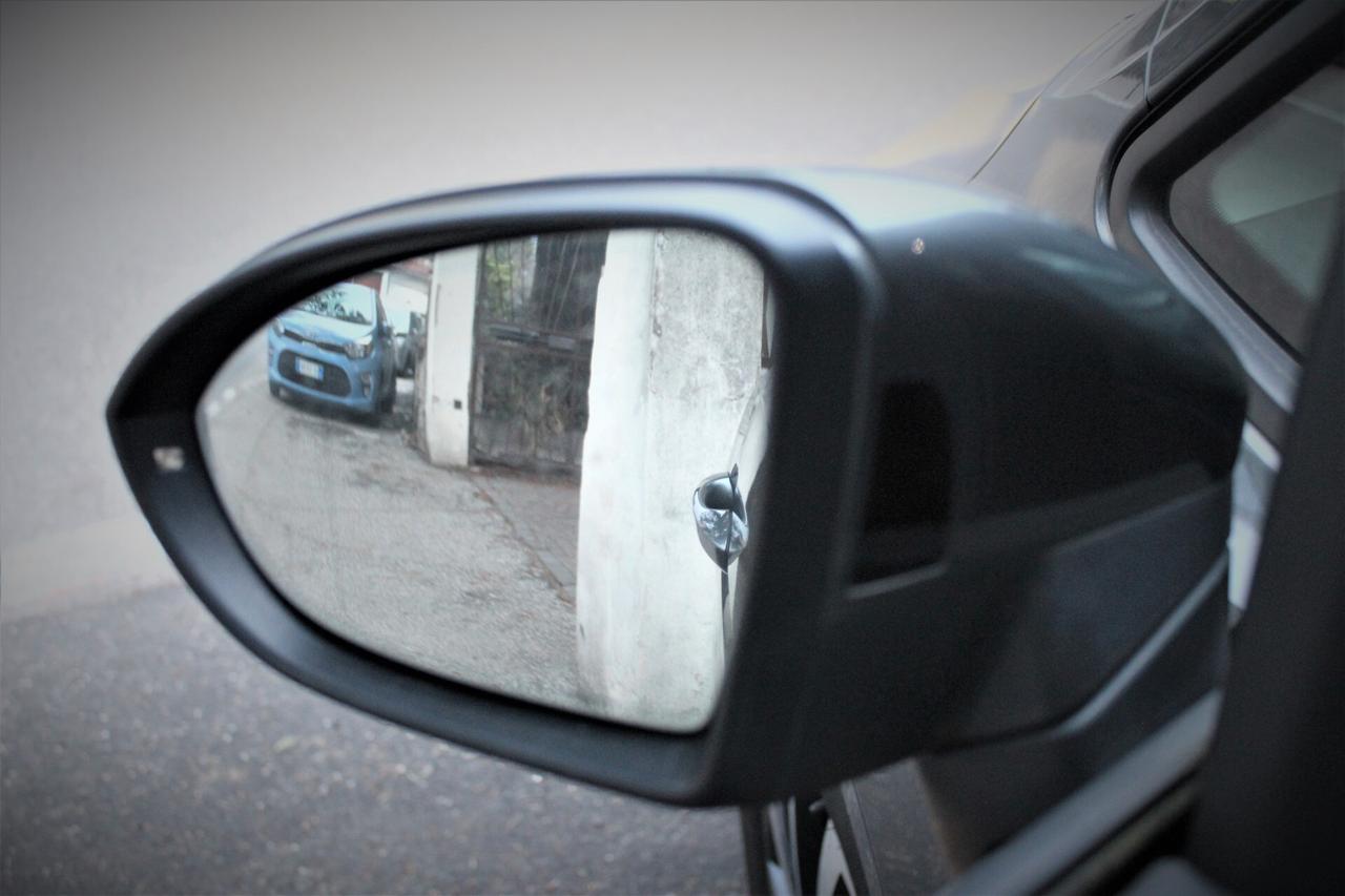 VW Touran 1.6 TDI 115 CV SCR DSG Highline 7 posti