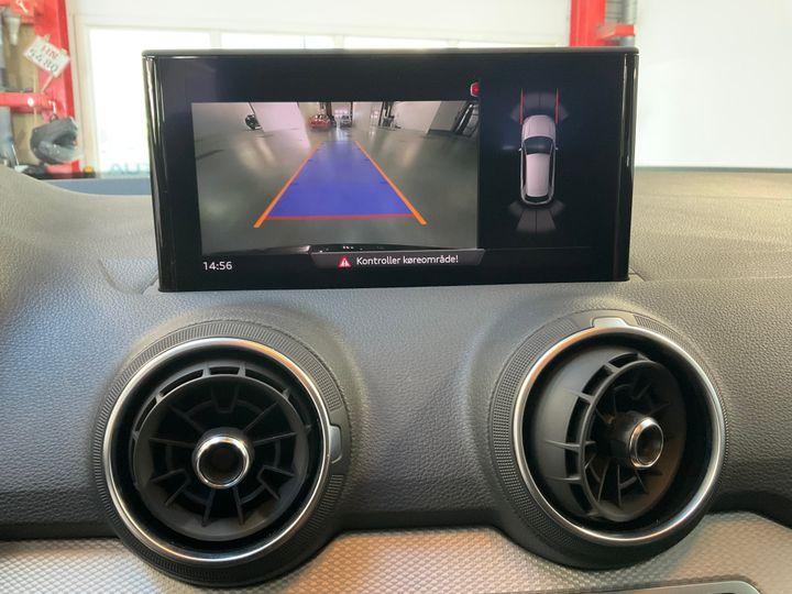 Audi Q2 1.0 TFSI Advanced LED Matrix, Carplay, Retrocamera, Sedili riscaldati