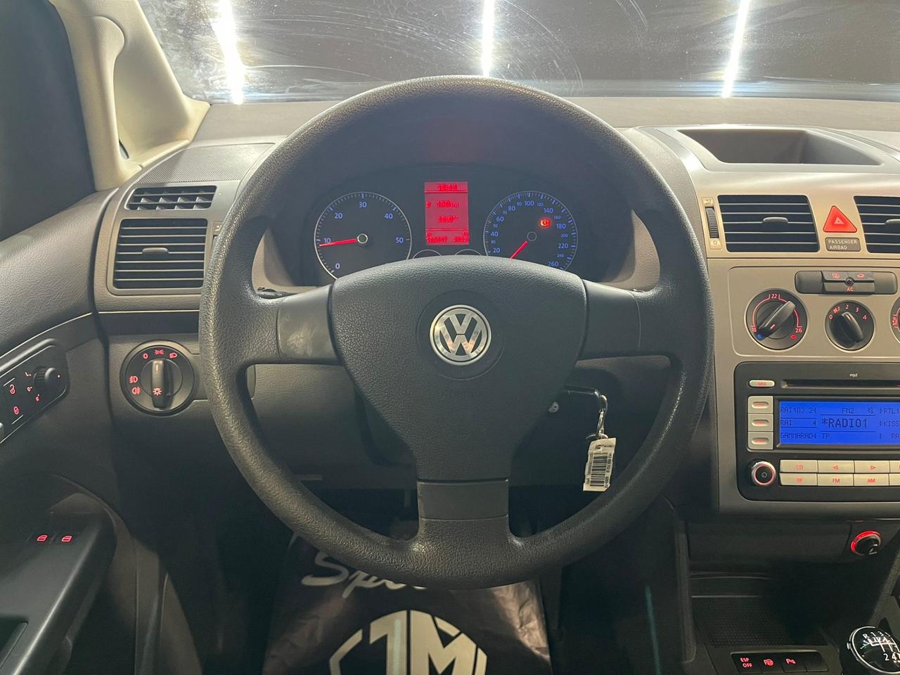 Volkswagen Touran 1.9 TDI 105CV Conceptline 7 POSTI UNICO PROPRIETARIO