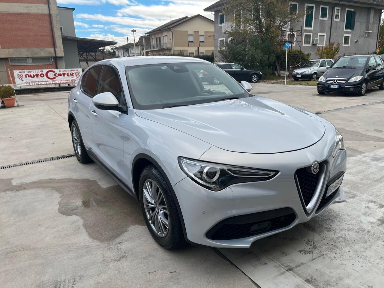Alfa Romeo Stelvio 2.2 Turbodiesel 160 CV AT8 RWD Business