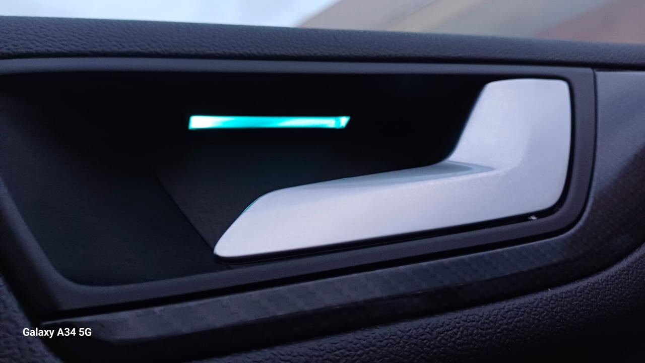 Ford Kuga 1.5 EcoBlue 120 CV aut. 2WD ST-Line 2022!!