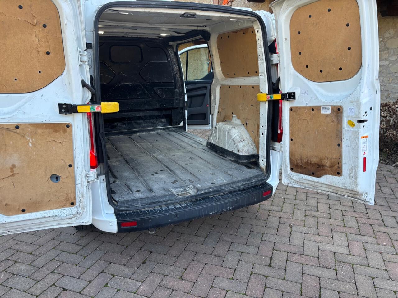 Ford Transit Custom 280 2.0 EcoBlue Hybrid 130 PC Furg. Titanium