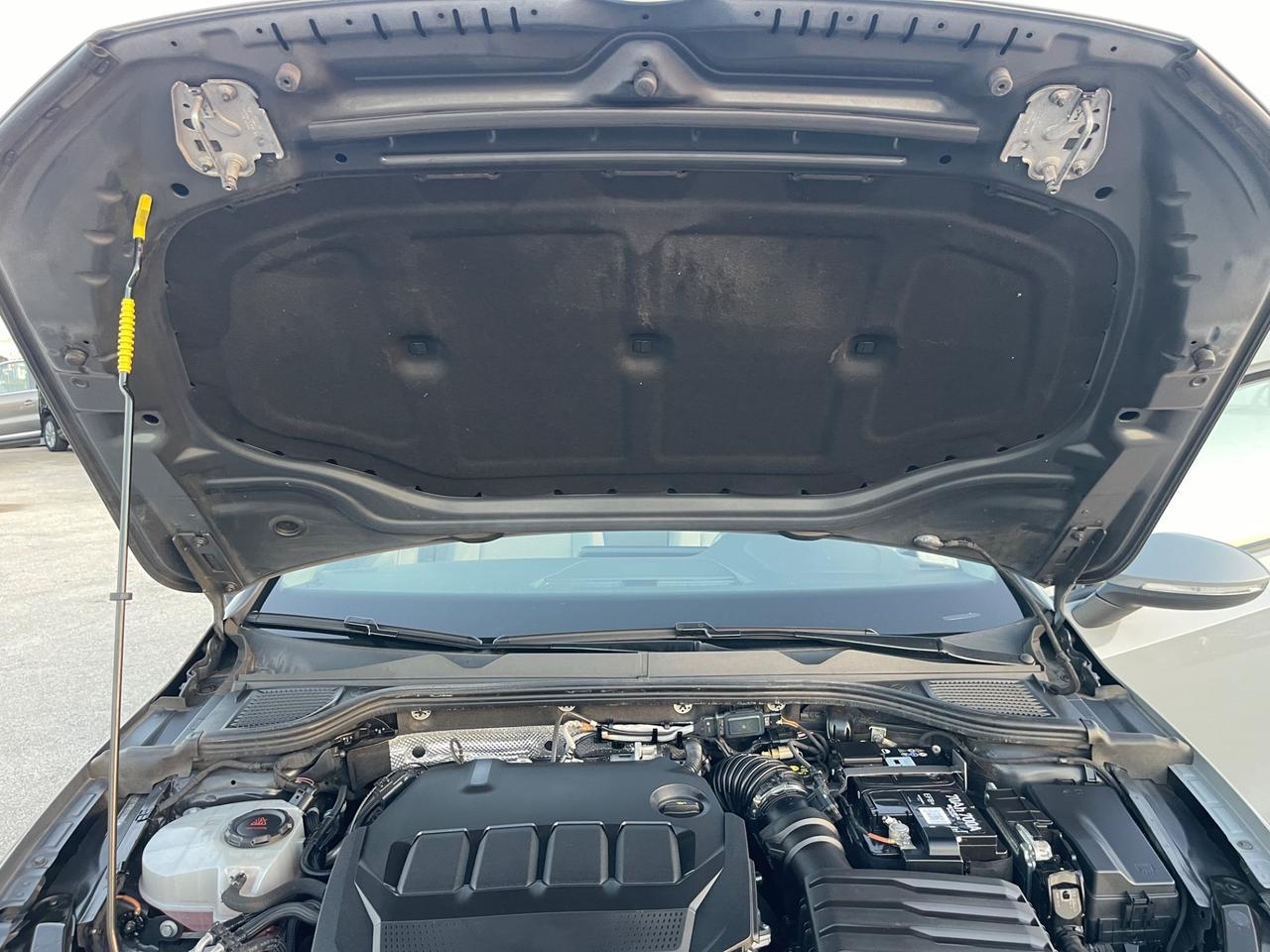 VOLKSWAGEN TIGUAN 2.0 TDI 140CV FULL NAVI MY14