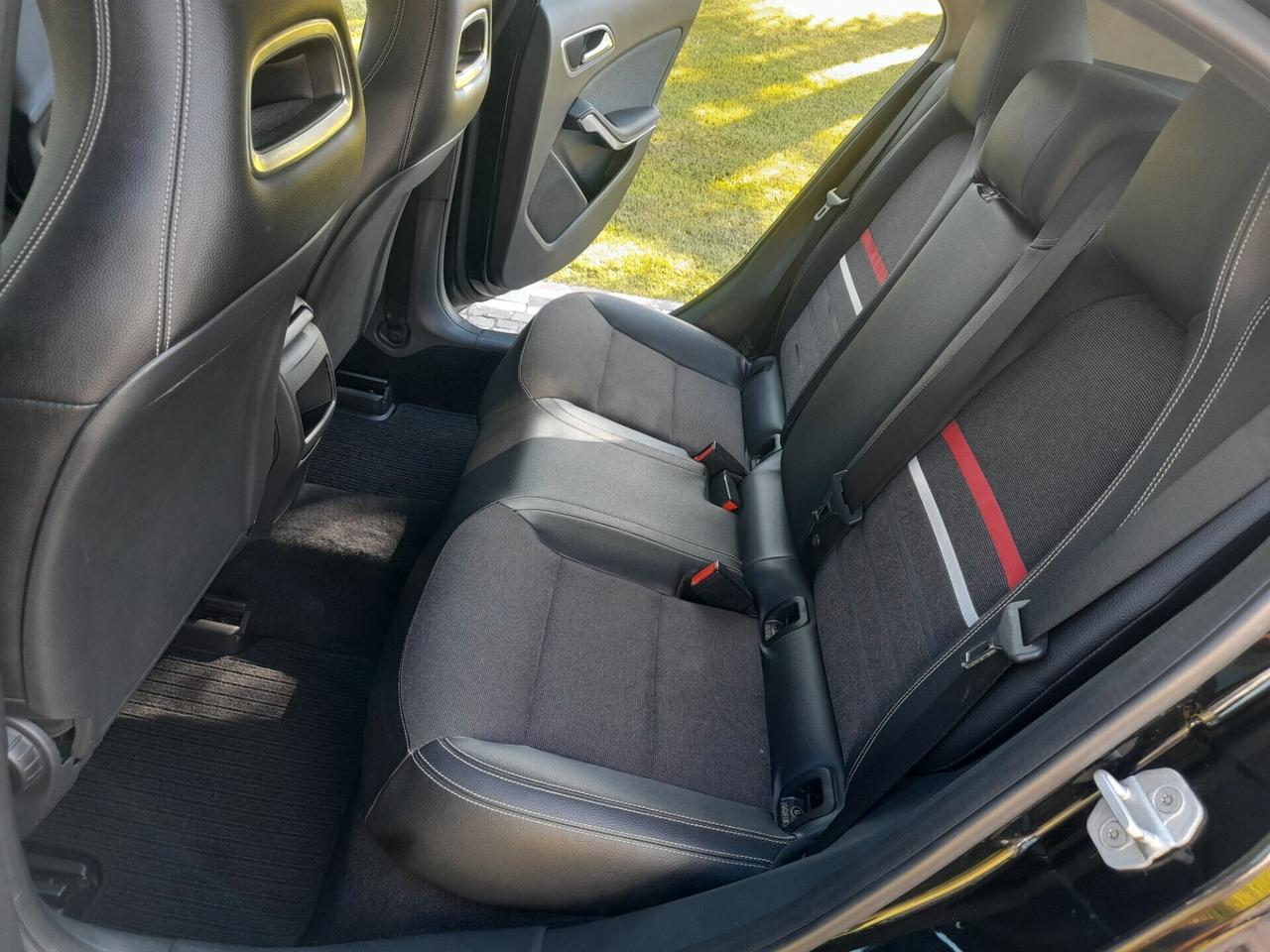 Mercedes-Benz A 180d Sport 1.5 dCi 110cv Automatic