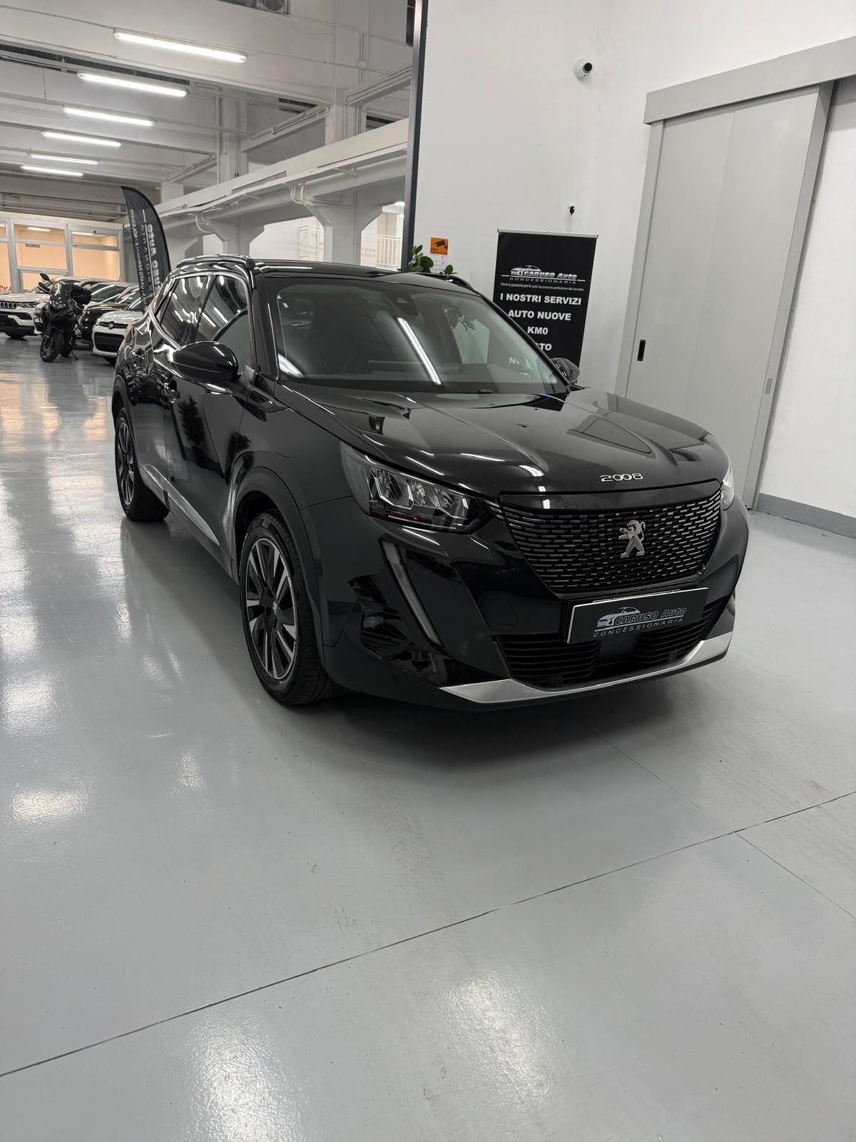 Peugeot 2008 BlueHDi 100 S&S Allure Navi Pack