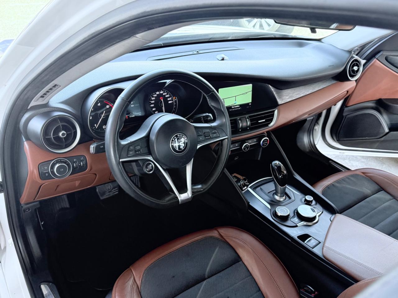 Giulia 2.2 150 CV/VELOCE /rate/permute/E6