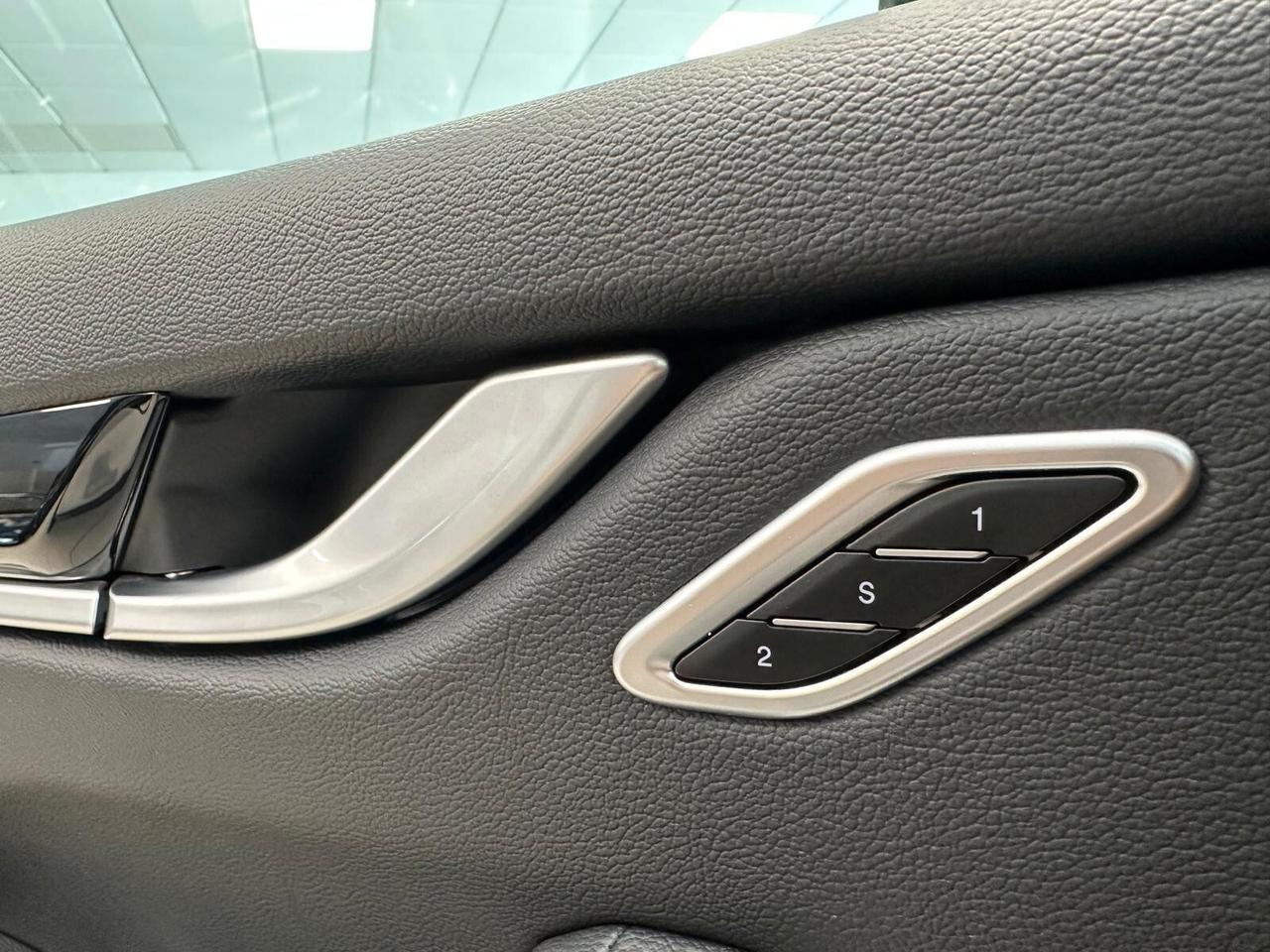 Maserati Levante V6 Diesel Granlusso 250 cv Uff. Italiana