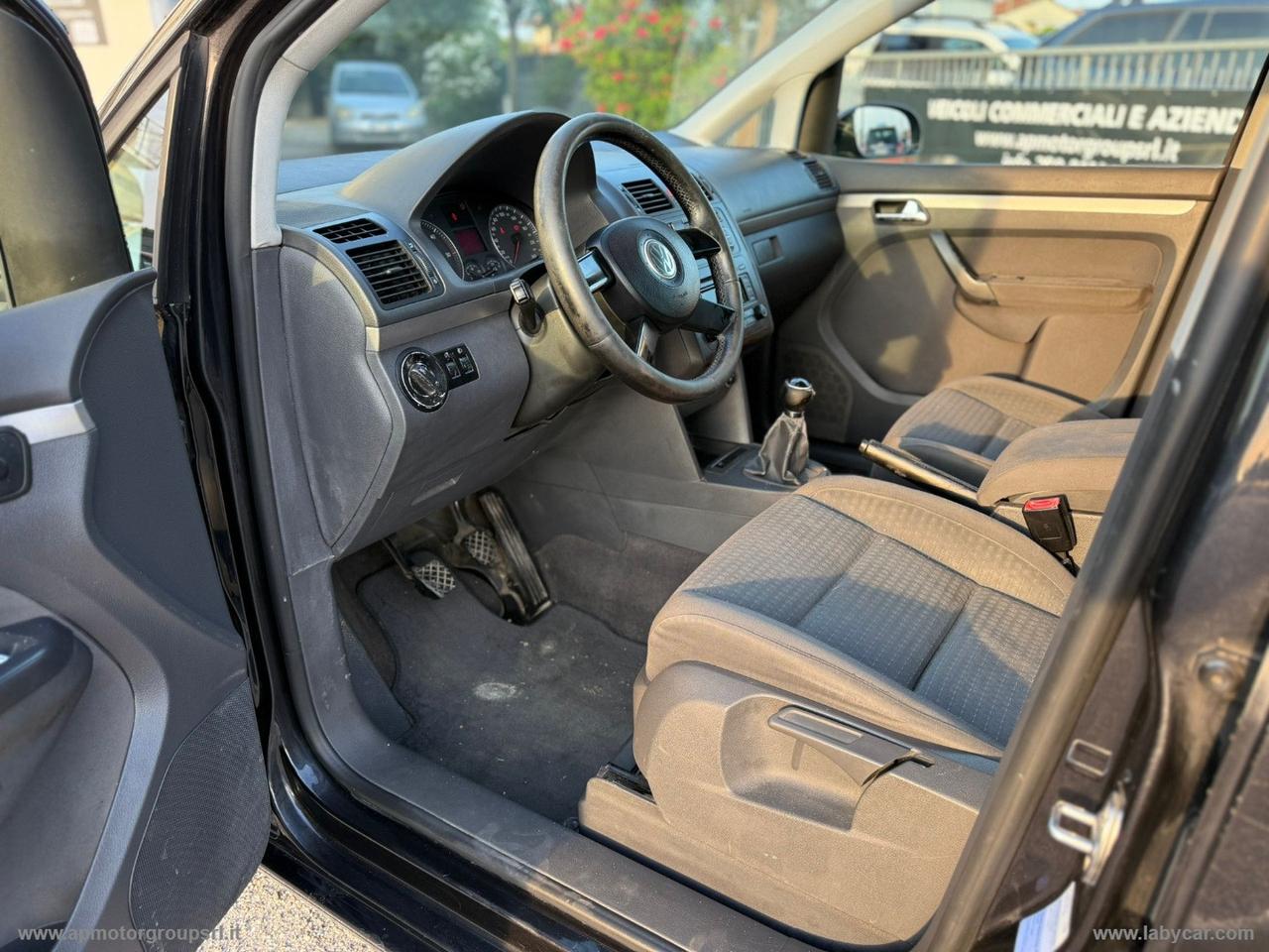 VOLKSWAGEN Touran 2.0 VAN TDI COMFORTLINE