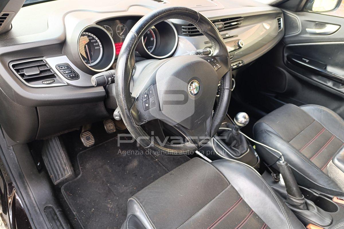 ALFA ROMEO Giulietta 1.6 JTDm-2 105 CV Distinctive