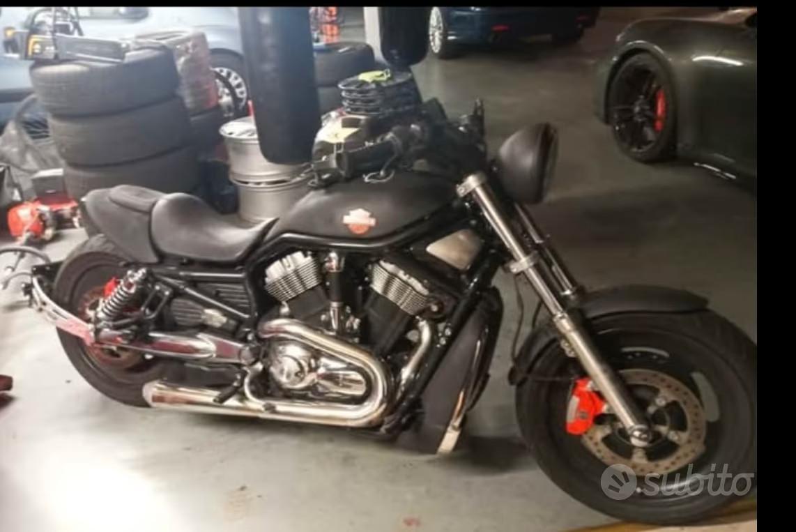 Harley Davidson V- ROD km 15000