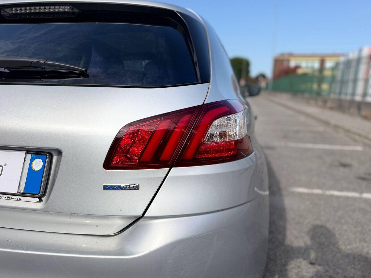 Peugeot 308 1.2 puretech t Allure s&s 130cv eat6