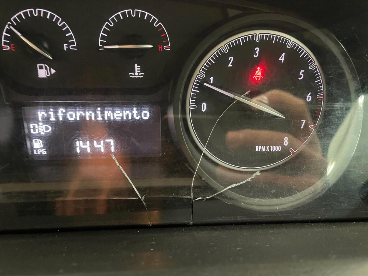 Lancia Ypsilon UNICO PROPRIETARIO - NEOPATENTATI