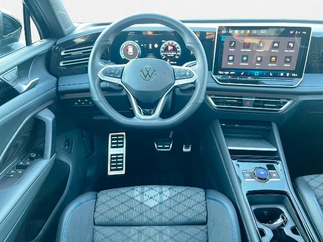 Volkswagen Tiguan 2.0 TDI R-LINE PLUS 4MOTION DSG(193CV) TETTO / 20 P MATRIX