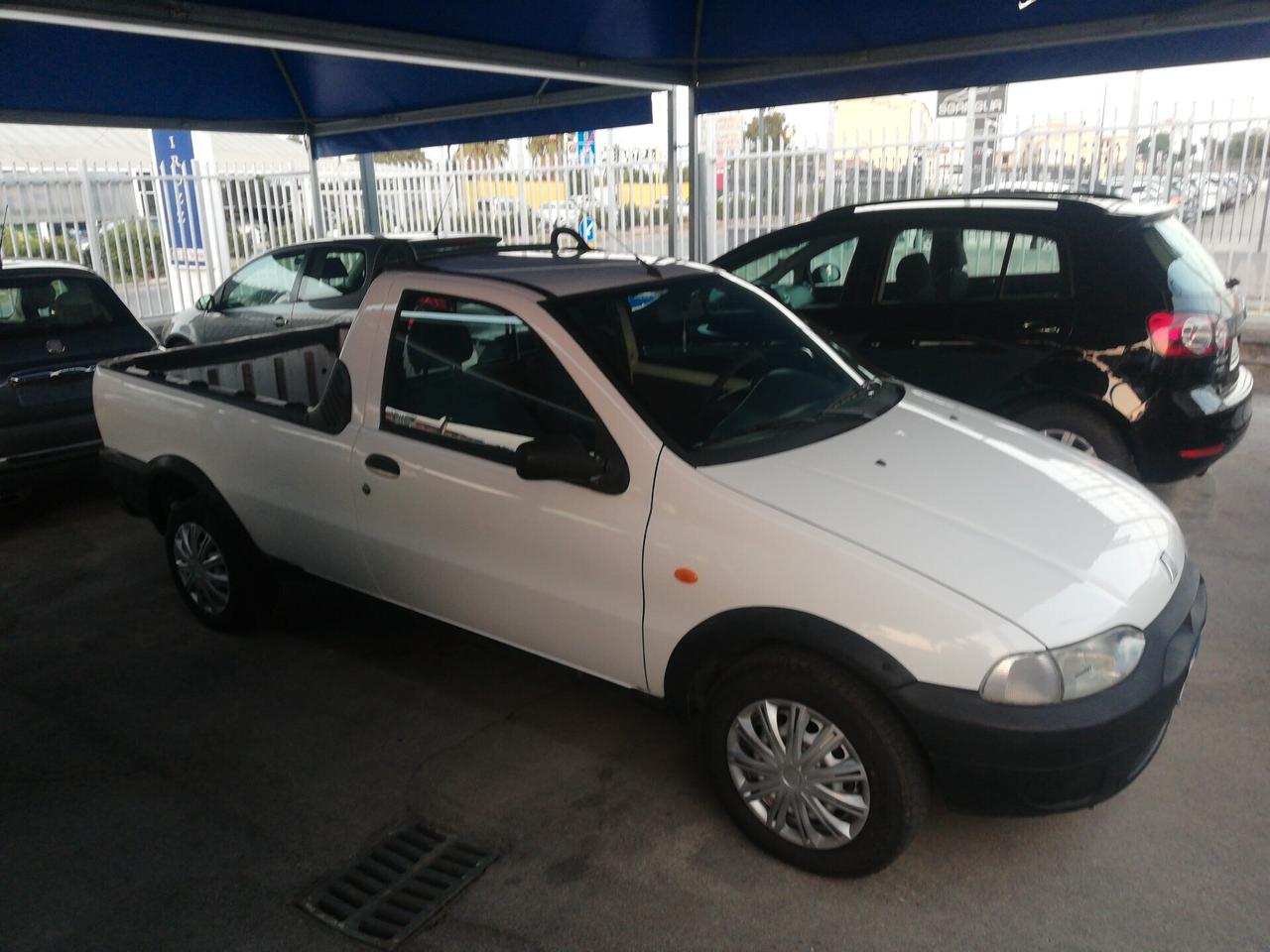 Fiat Strada 1.9 diesel Pick-up
