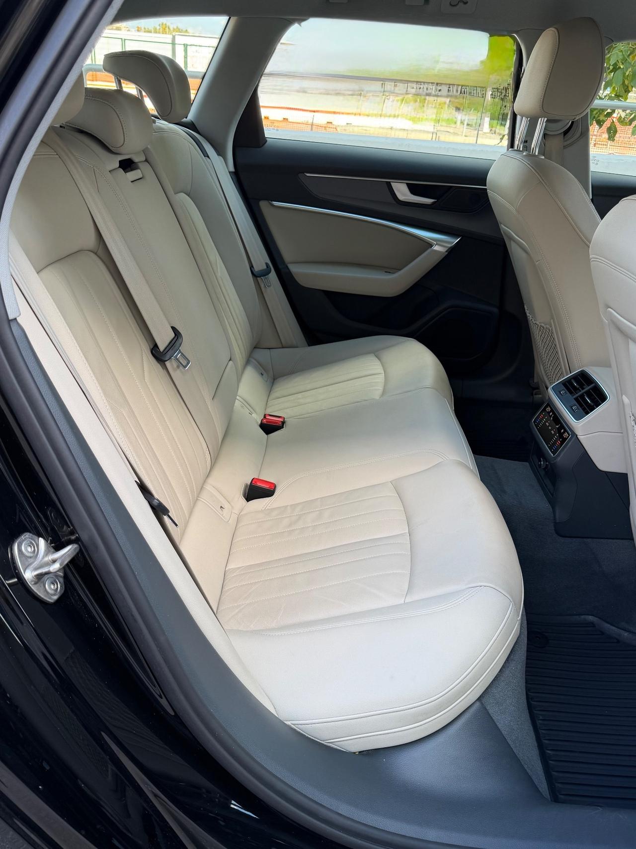 Audi A6 40 2.0 Tdi 204CV mhev VIRTUAL