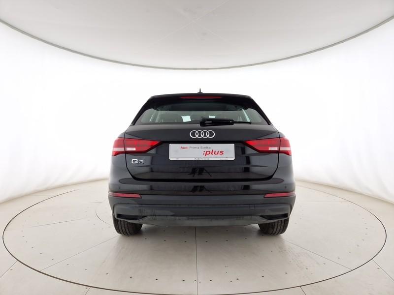 Audi Q3 35 2.0 tdi business