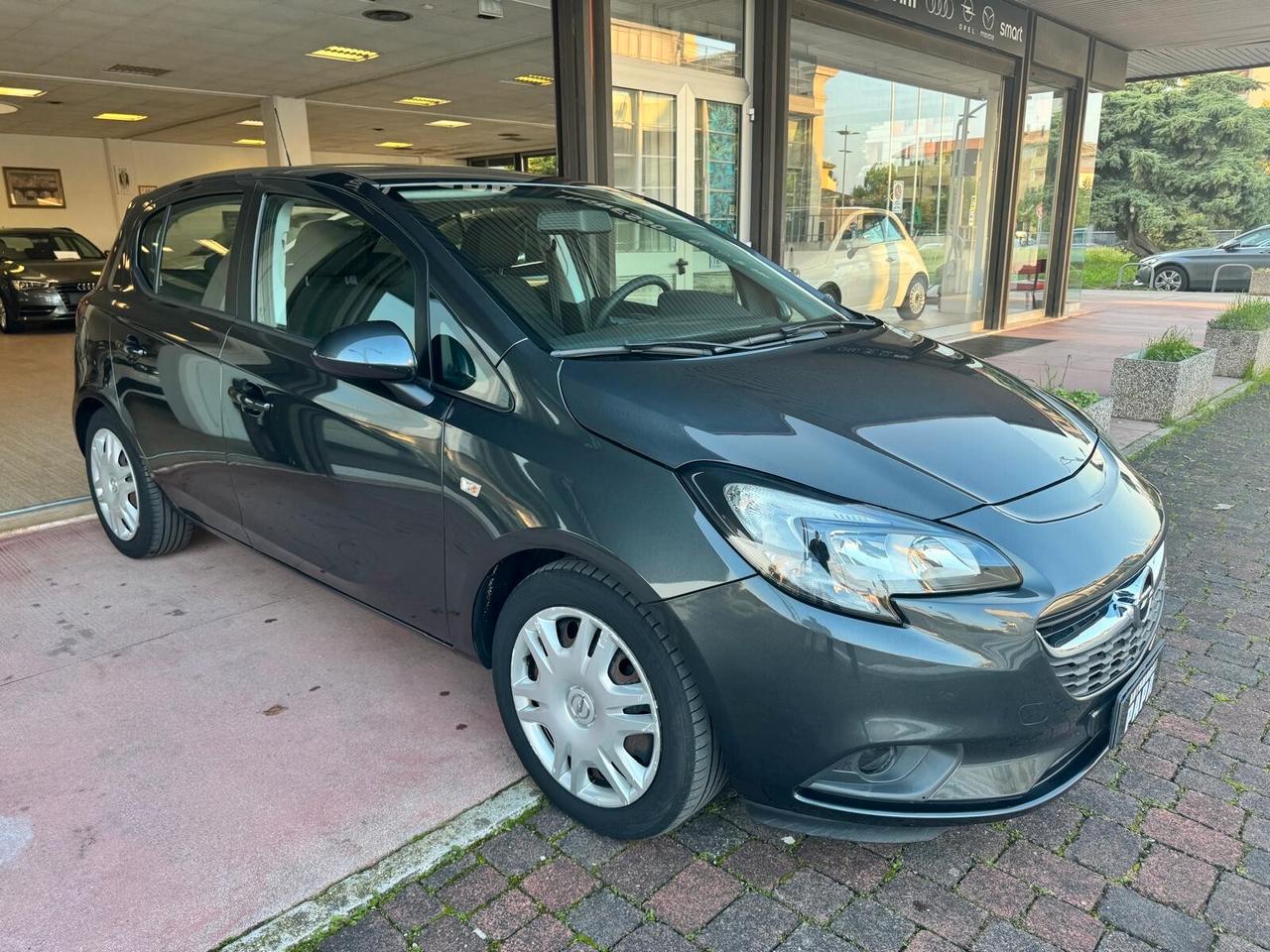 Opel Corsa 1.2 5 porte