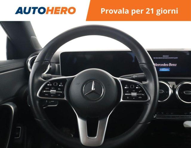 MERCEDES-BENZ CLA 200 d Automatic Shooting Brake Premium