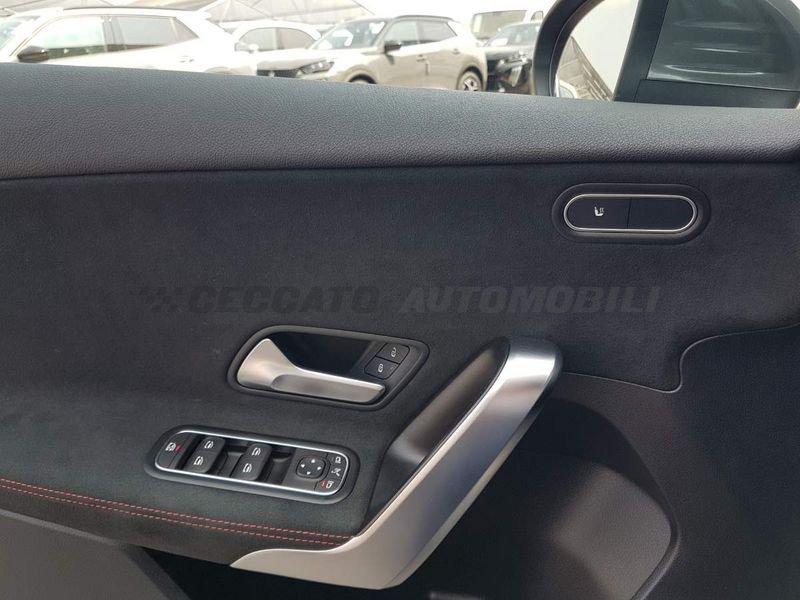 Mercedes-Benz Classe A A 180 d AMG Line Premium auto