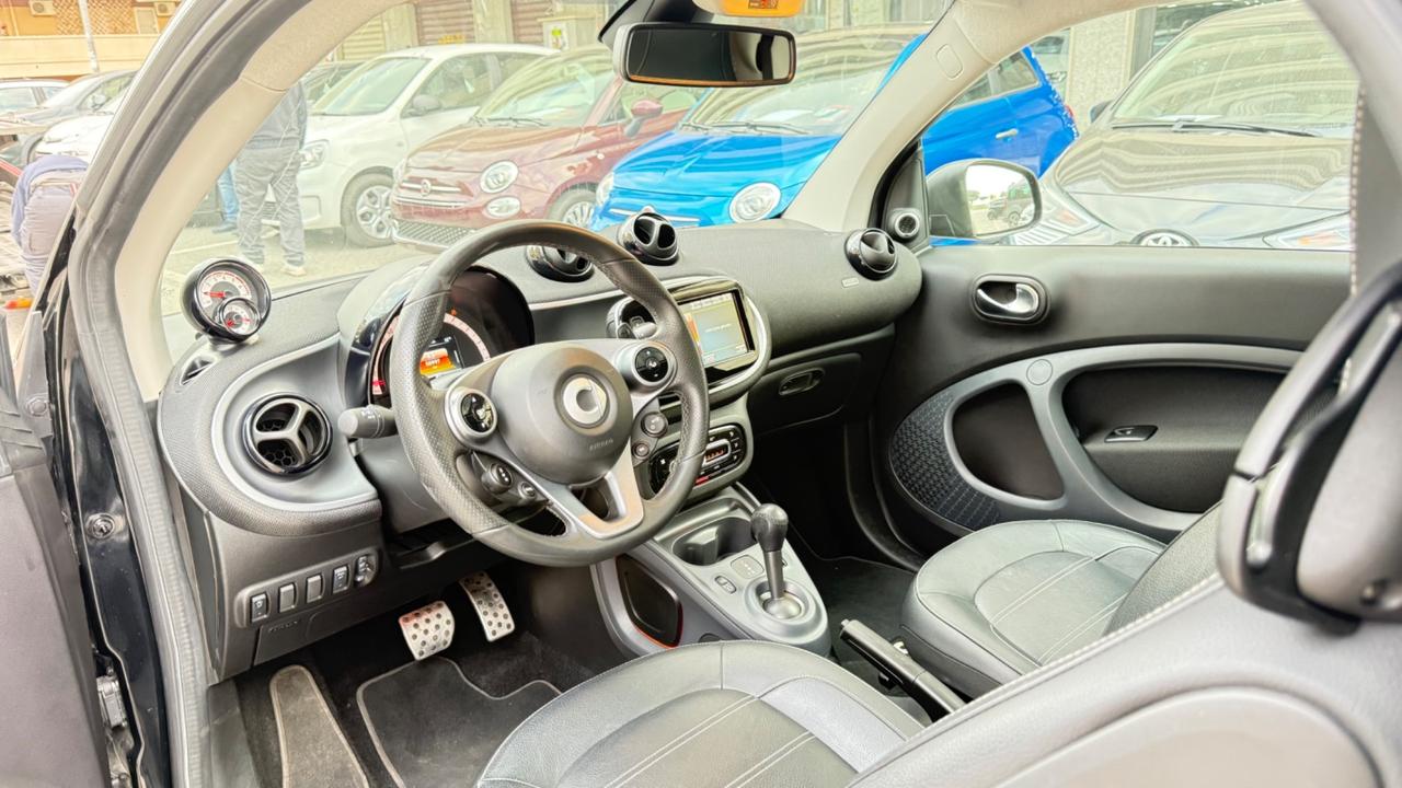 Smart ForTwo 90 0.9 Turbo twinamic Prime LED NAVI JBL KAMERA RADAR PACK BRABUS PANORAMA PDC