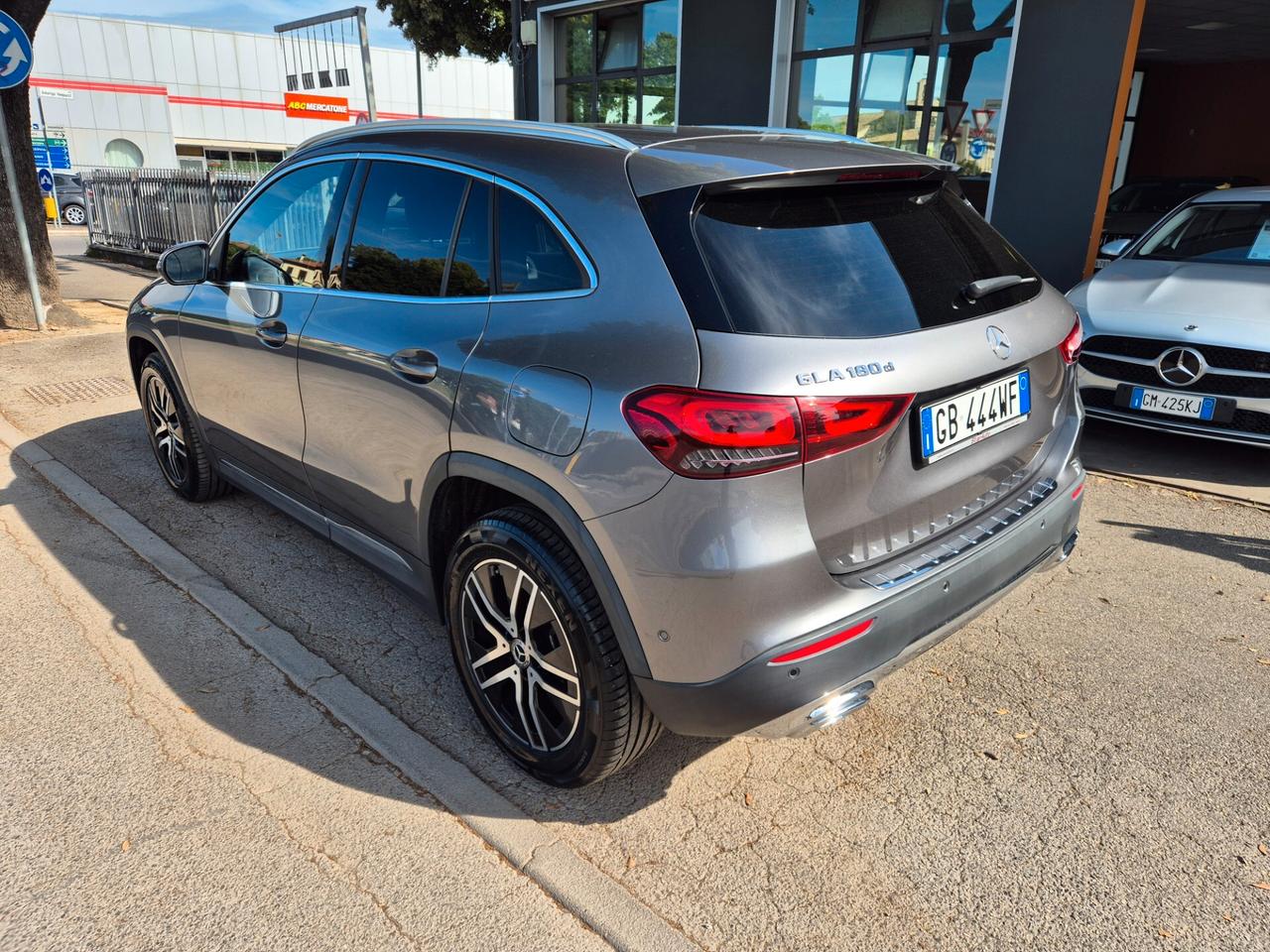 Mercedes-benz GLA 180 d Automatic Business