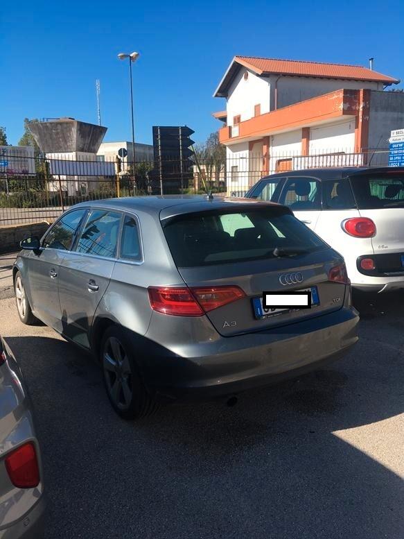 Audi A3 SPB 1.6 TDI S tronic Business