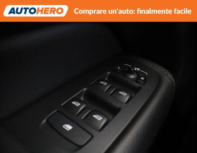 VOLVO XC60 B4 (d) AWD Geartronic Inscription