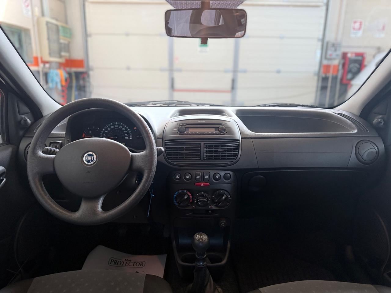 Fiat Punto 1.2 5 porte Active Natural Power NEOPATENTATI