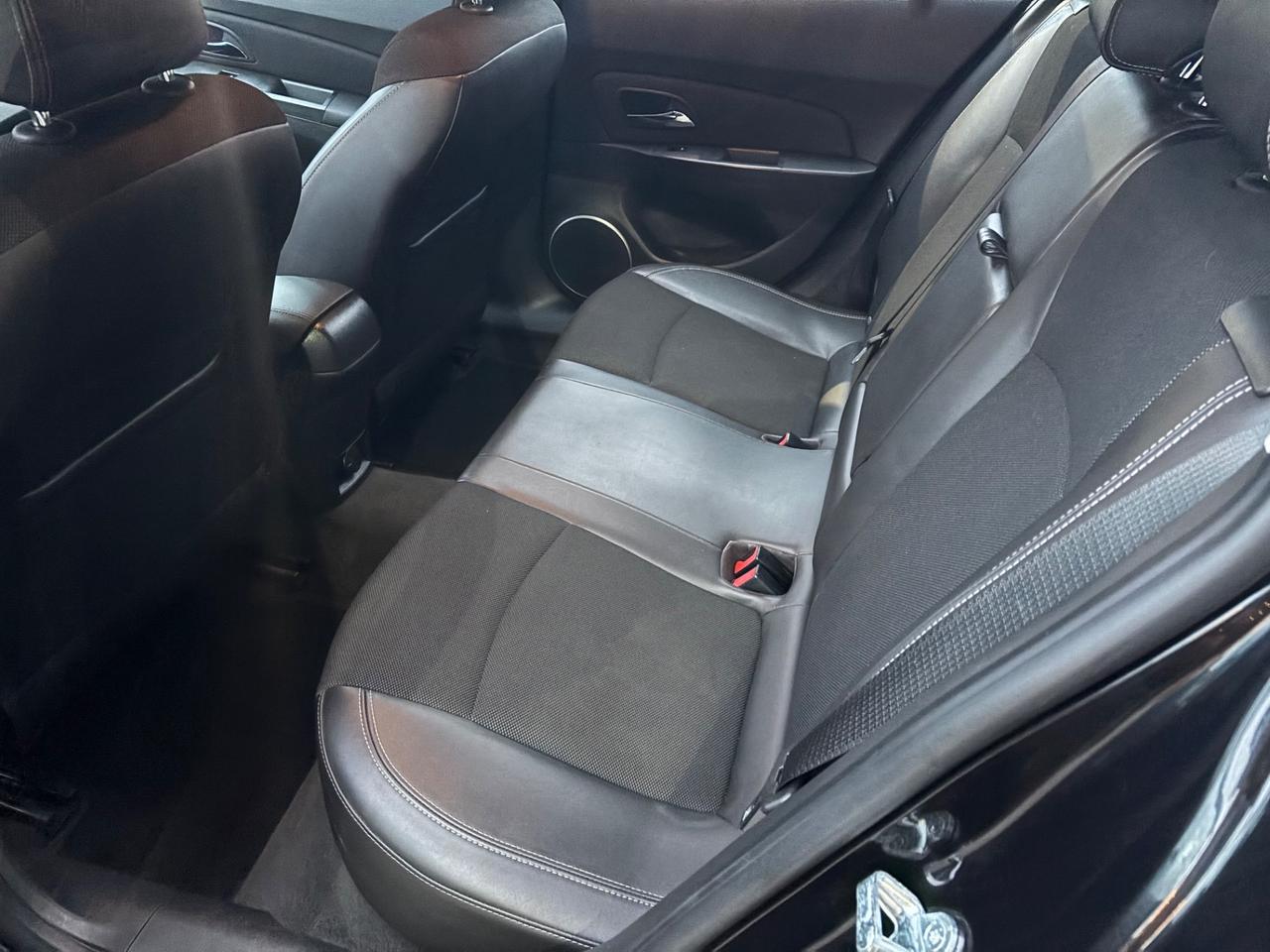 Chevrolet Cruze 1.7 Diesel Station Wagon LTZ