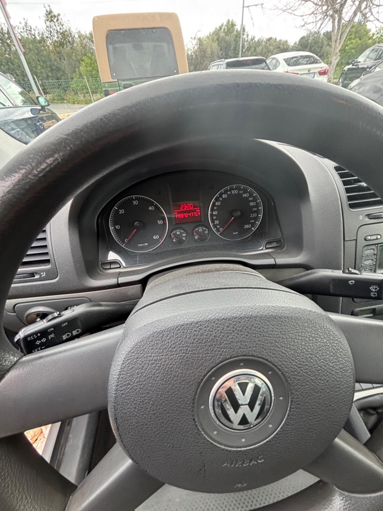 Volkswagen Golf 2.0 16V TDI 5p. Sportline