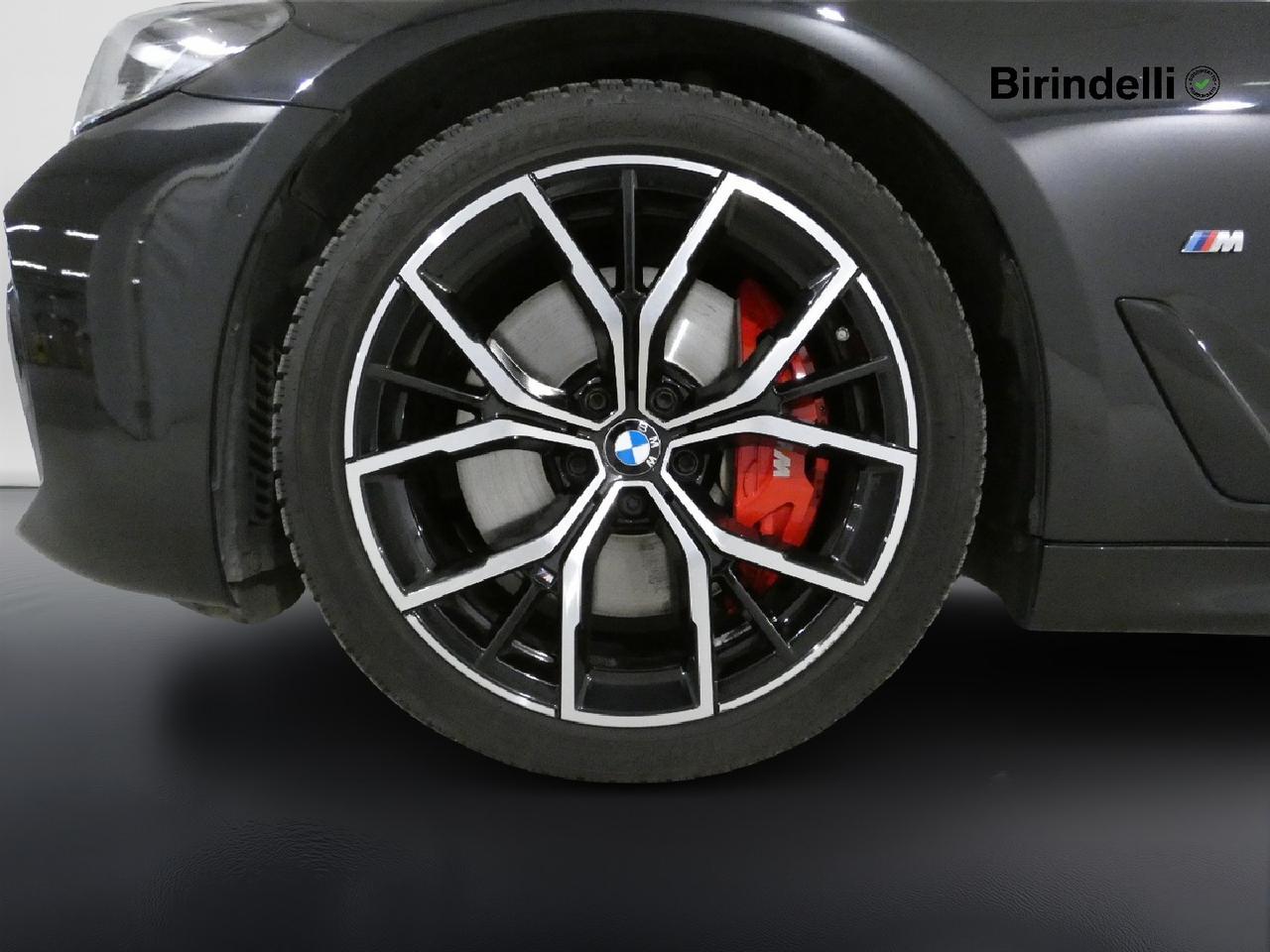 BMW Serie 5(G30/31/F90) - 530d 48V xDrive Touring Msport