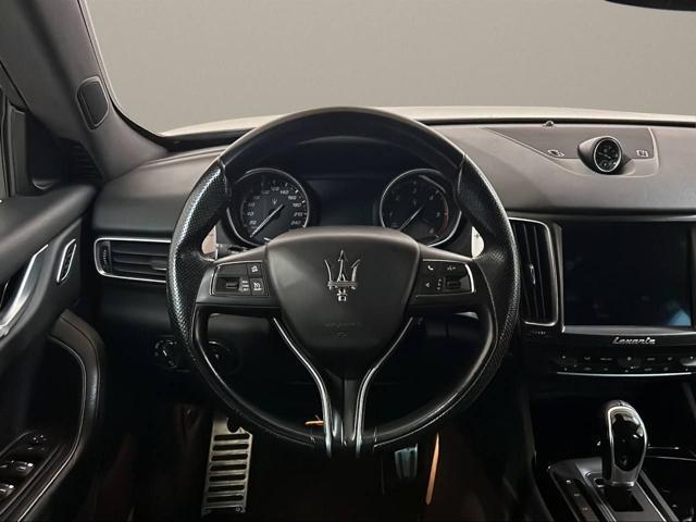 MASERATI Levante V6 Diesel 275 CV AWD Gransport