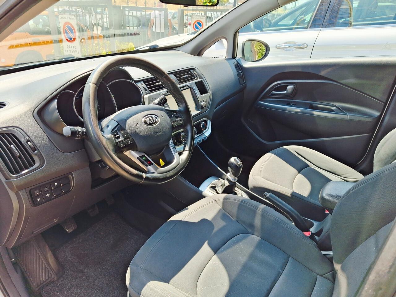Kia Rio 1.1 CRDi Diesel 5p. Cool