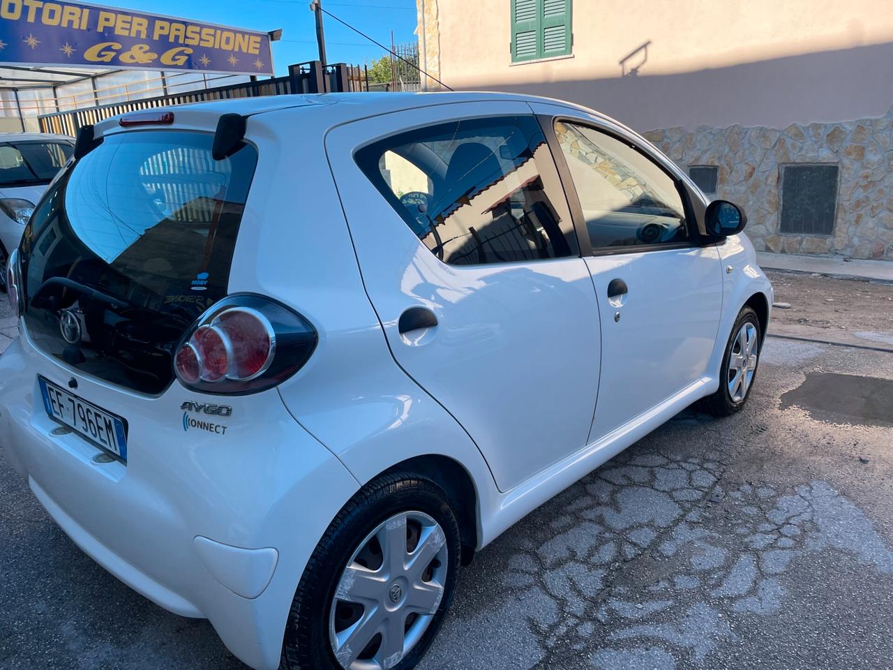 Toyota Aygo 1.0 12V VVT-i 5 porte Sol Connect