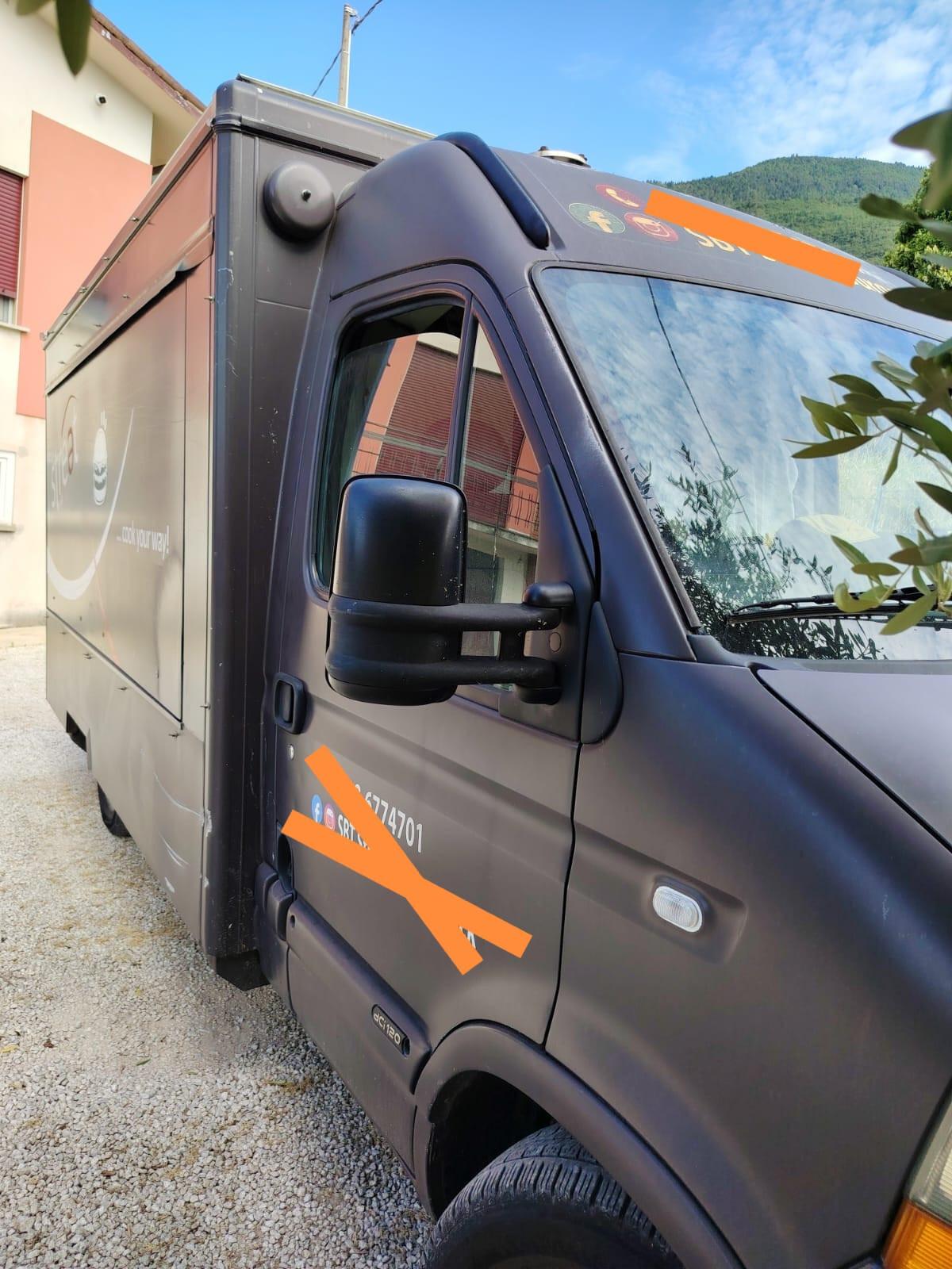 FOOD TRUCK RENAULT MASTER TD