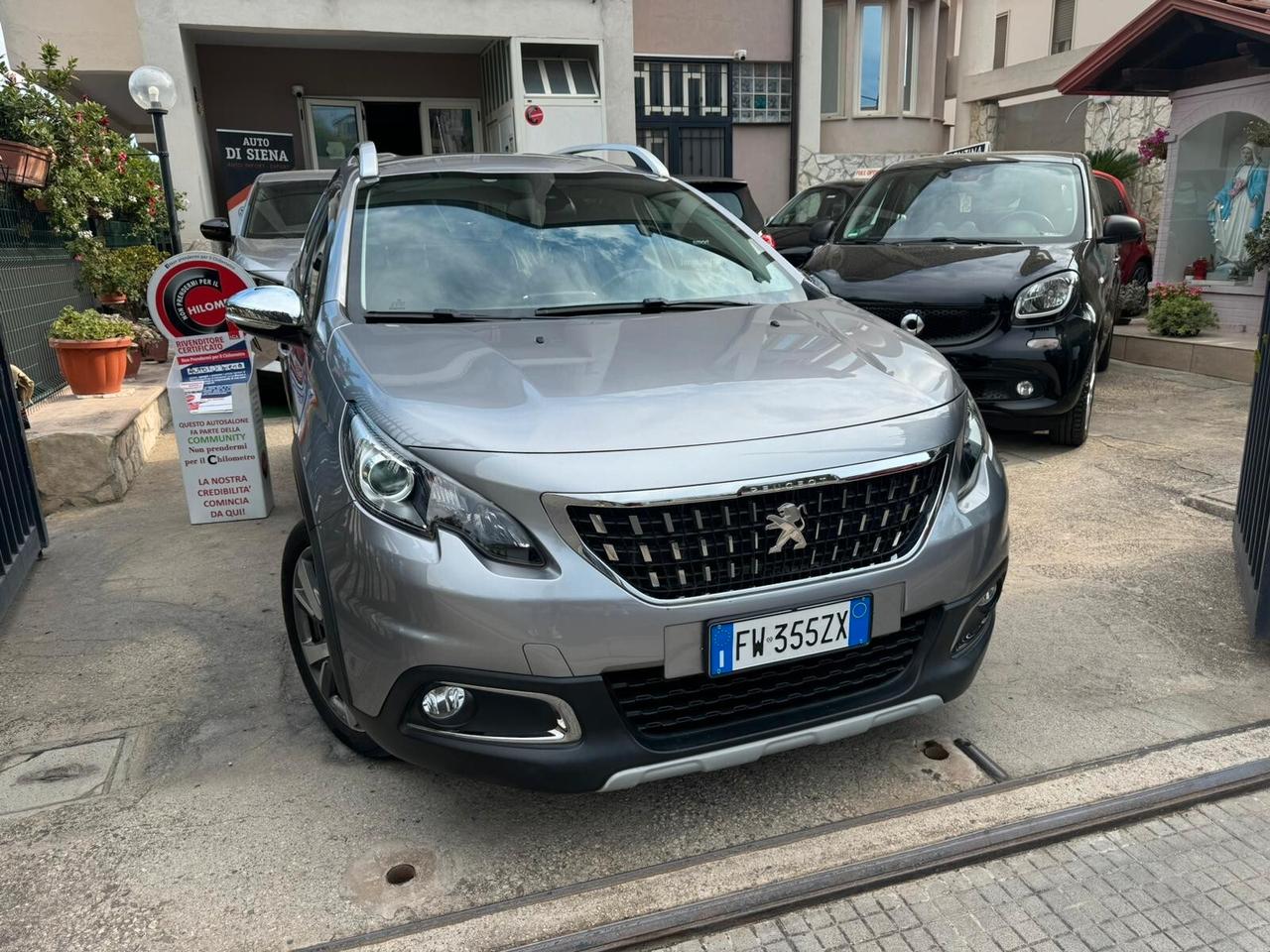 Peugeot 2008 BlueHDi 100 S&S Black Matt