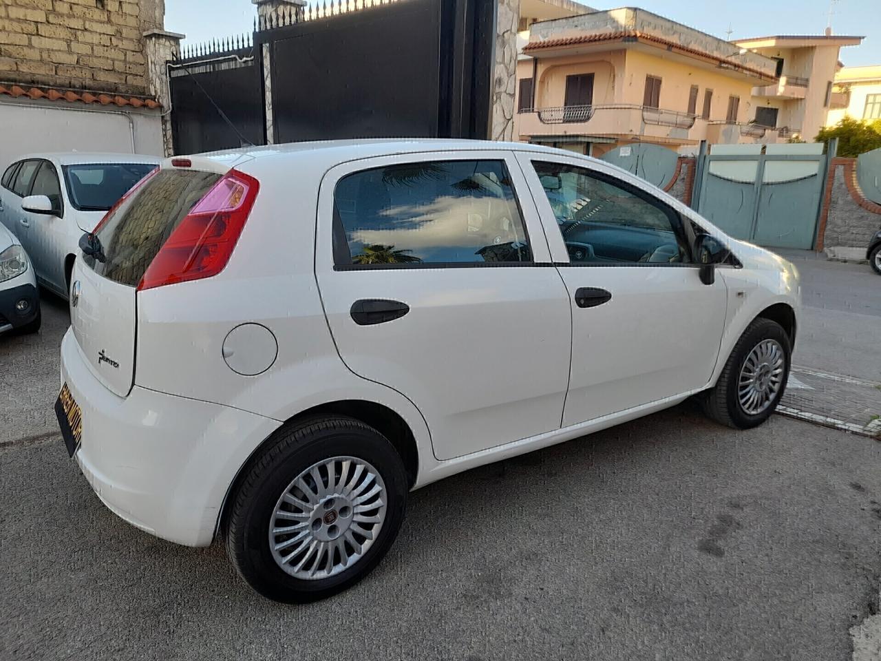 Fiat Grande Punto 1.4 5 porte Dynamic Natural Power