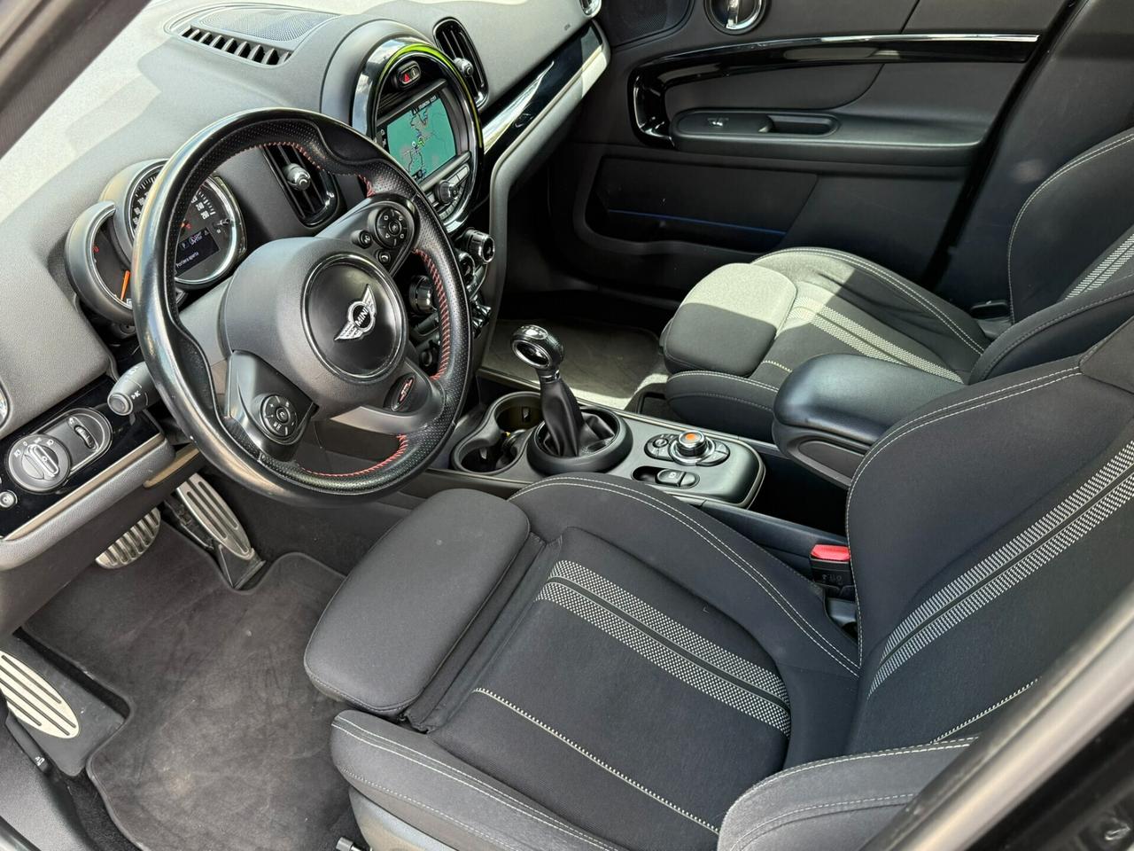 Mini 2.0 Cooper SD Hype Countryman Automatica