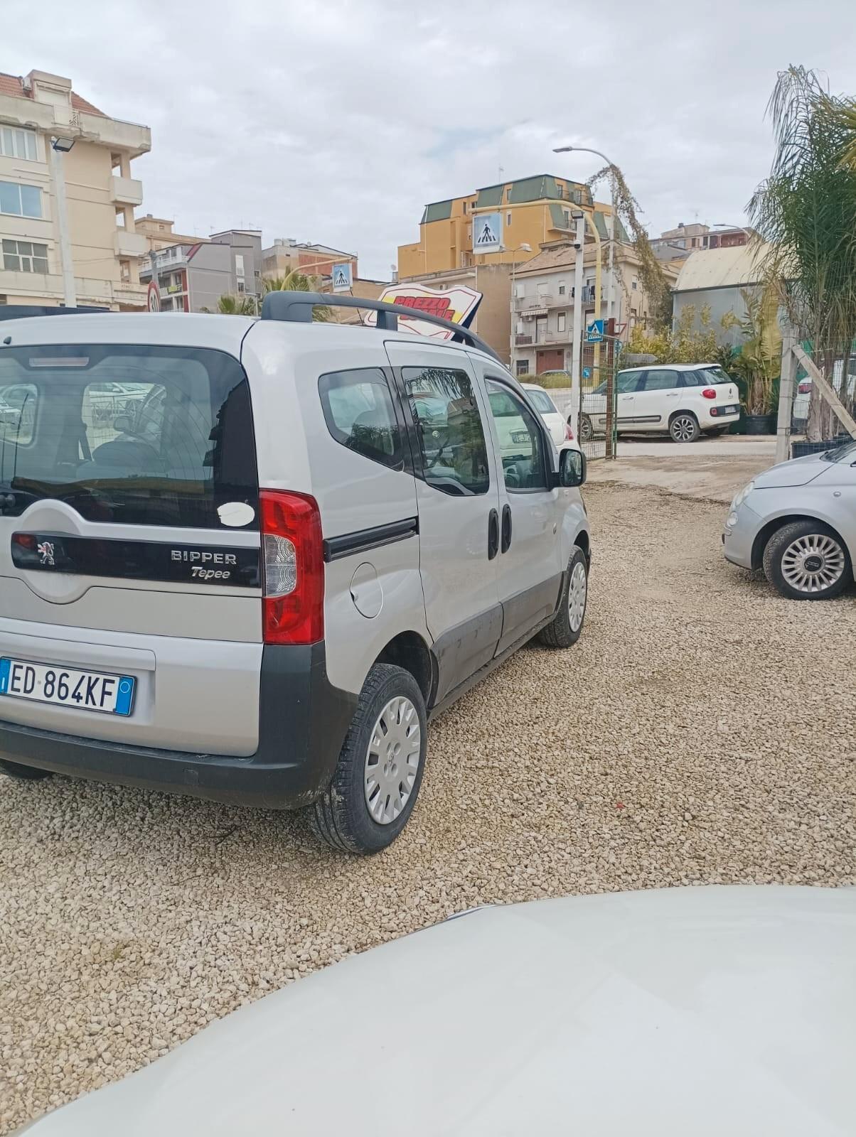 Peugeot Bipper Tepee 1.4 HDi 70CV Outdoor