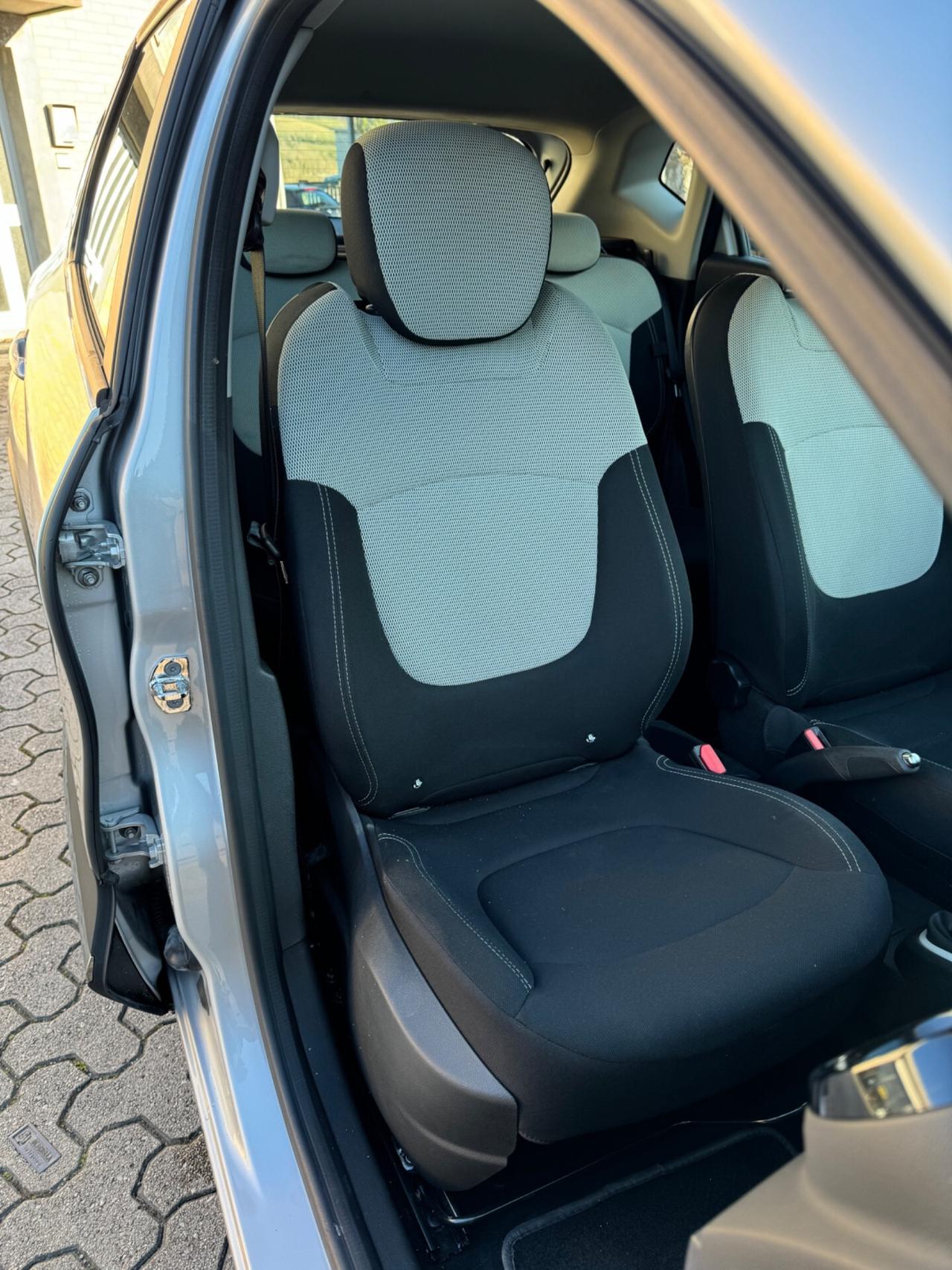 Renault Captur TCe 12V 90 CV Business