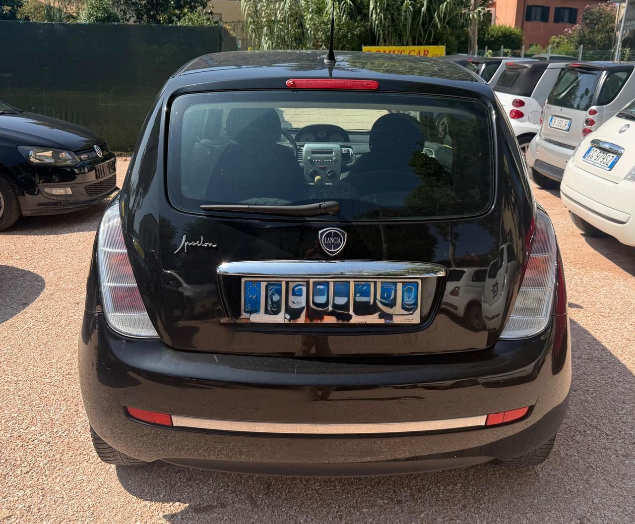 Lancia Ypsilon 1.3 MJT 75 CV Diva