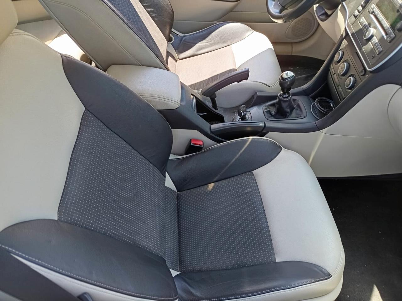 Saab 9-3 Cabriolet 1.9 TiD 16V DPF Vector Sentronic