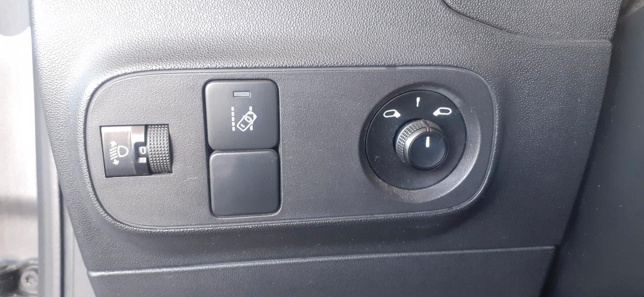 Citroen C3 2018 - 1.6 BlueHDi OK NEOP. LB AUTOMOBILI
